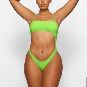 Skims NWT! Swim Monokini Strapless Bikini Neon Green